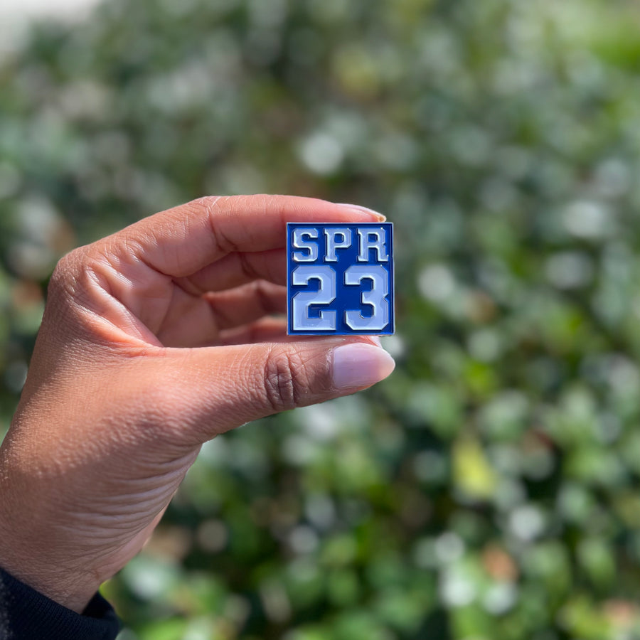 Spring 23 lapel pin -Blue